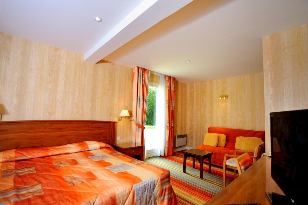 Au Relais Du Gue De Selle Hotel Mezangers Bagian luar foto